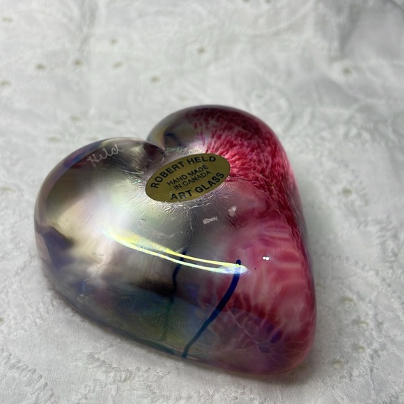 Robert Held Handmade Signed Colorful Glass Heart Paperweight - Picture 6 of 12